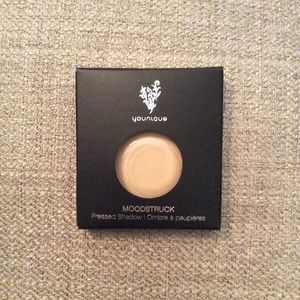 Moonstruck Pressed Shadow
